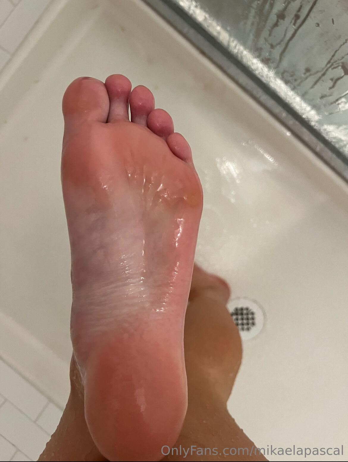 mikaela pascal wet feet shower ppv onlyfans video leaked obramj