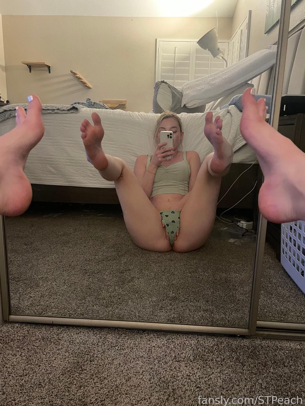 stpeach pussy thong ass spanking fansly set leaked